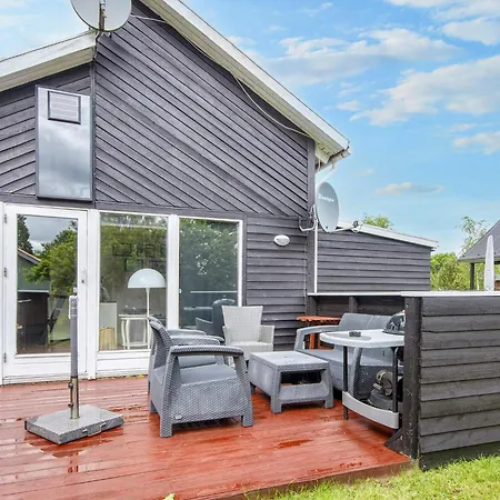 5 Person In בית נופש הובבורג